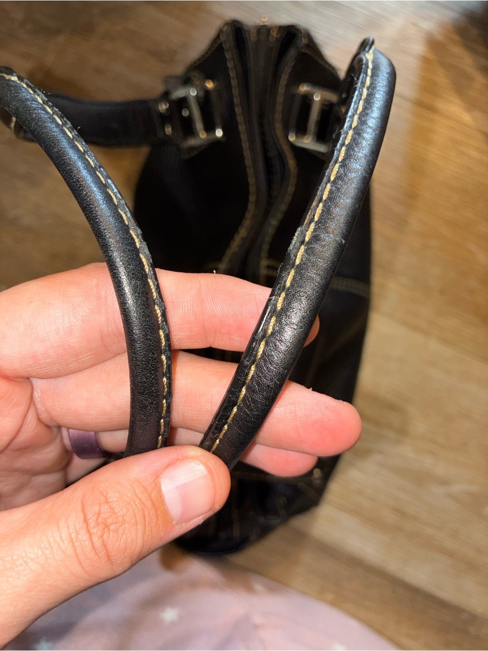 Fossil Black Leather Shoulder Bag - Picture 6 of 11